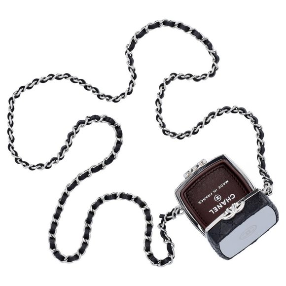 Chanel Mini Mirror Clutch - Picture 2 of 8